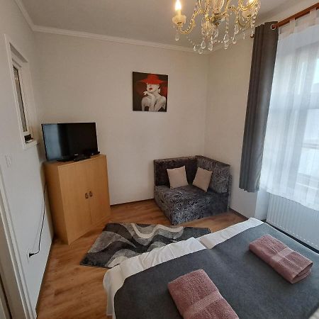 Aranyvar Apartment Eger Exterior photo