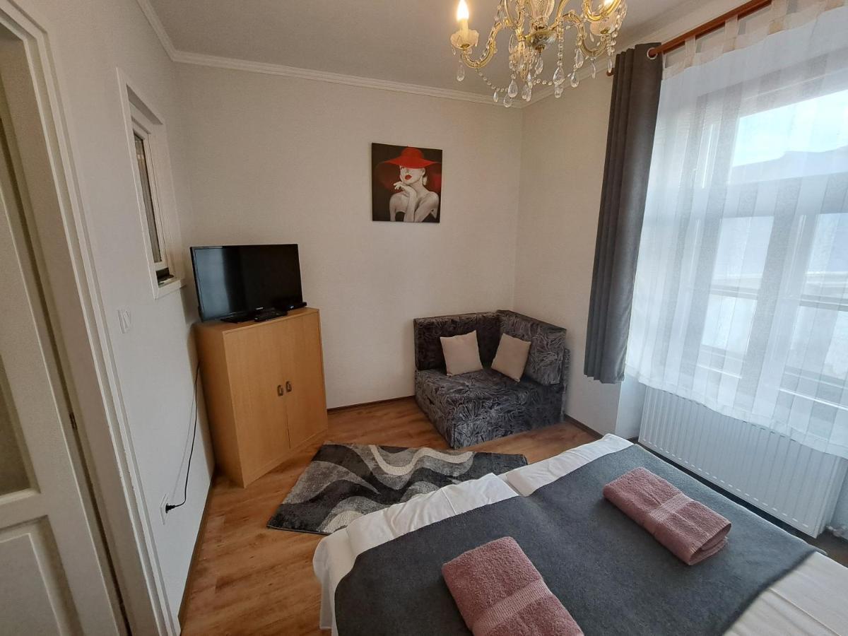 Aranyvar Apartment Eger Exterior photo